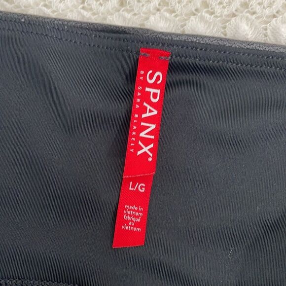 SPANX Faux Suede Shiny Black Leggings Women’s Large - Picture 5 of 7